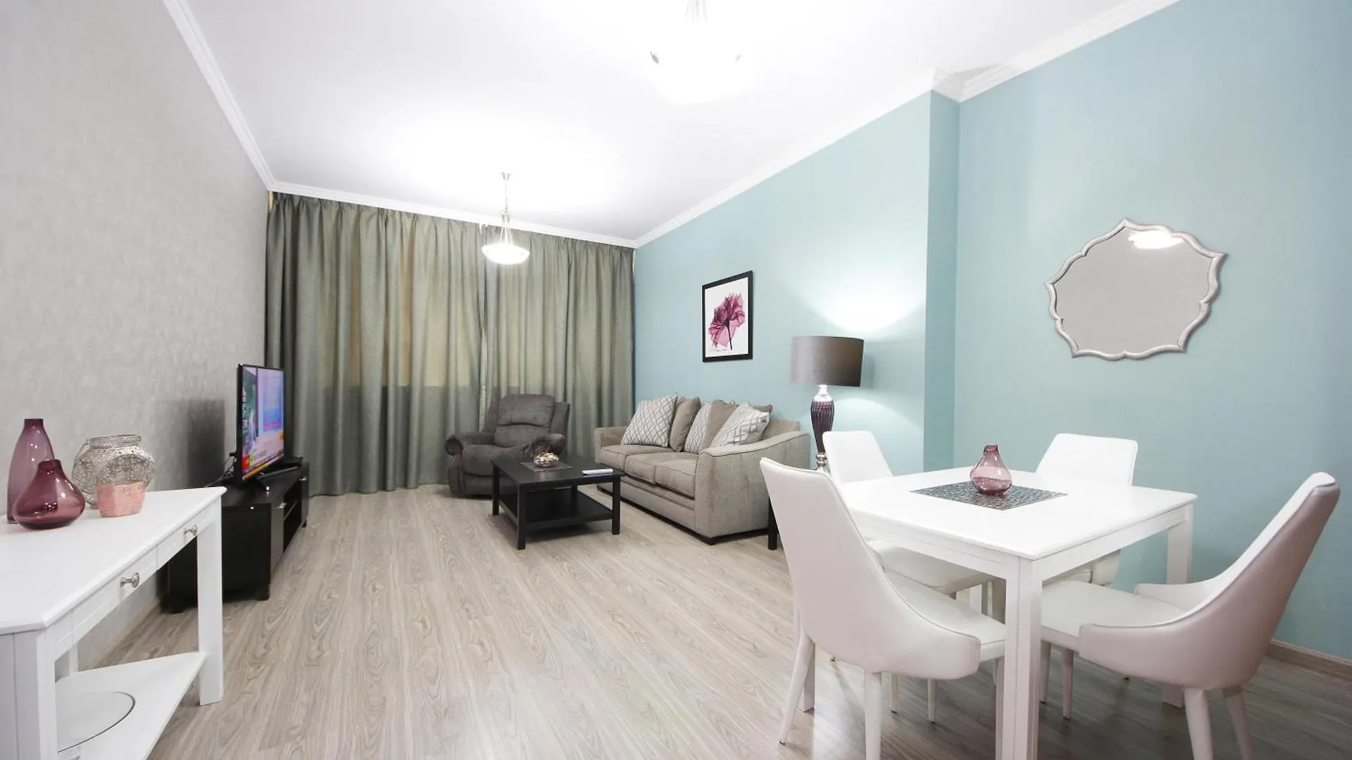 New Arabian Burj Al Nujoom Downtown Dubai 1 Br Apartment