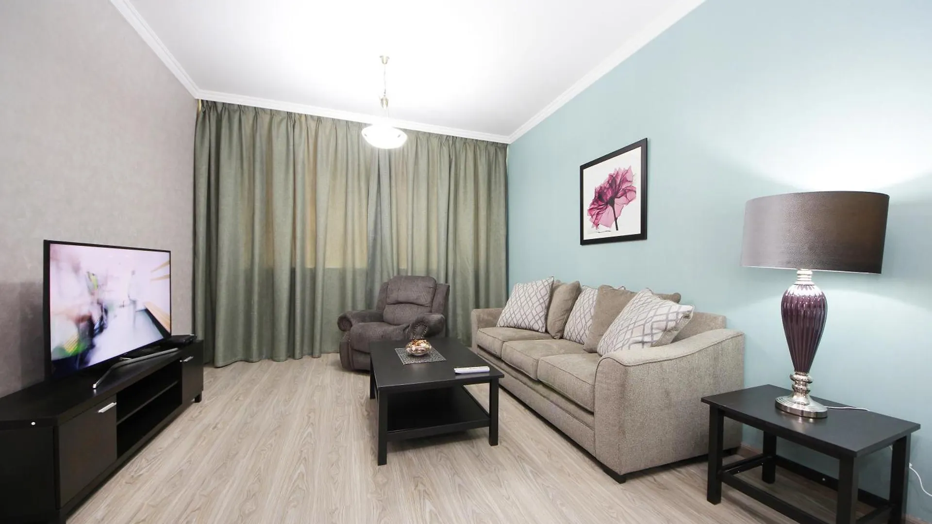 New Arabian Burj Al Nujoom Downtown Dubai 1 Br Apartment
